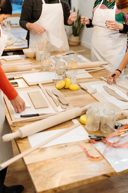Grupa na warsztatach kulinarnych
